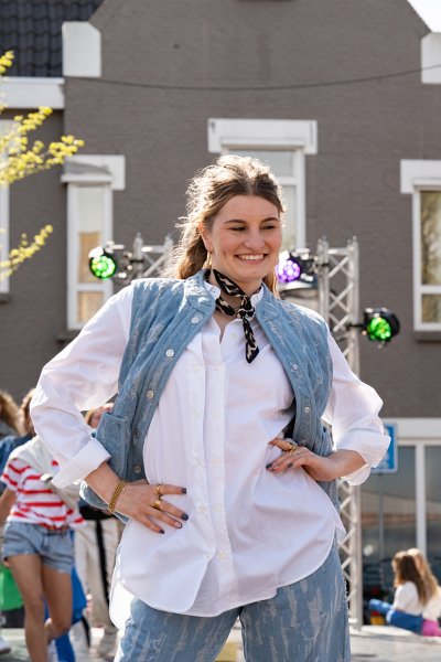 Modeshow 161_.jpg